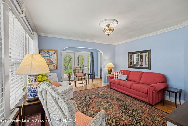 2123 Clinton Street, Okemos, MI 48864