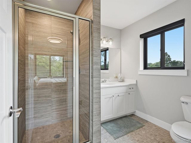 3007 28 Mile Road, Washington Township, MI 48094