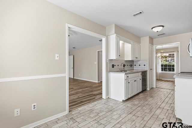 16865 Plumridge Cir, Tyler, TX 75703