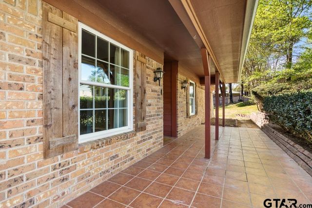 16865 Plumridge Cir, Tyler, TX 75703