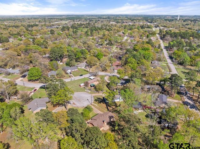 16865 Plumridge Cir, Tyler, TX 75703