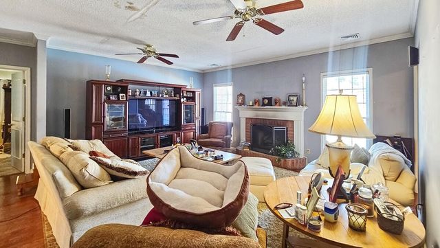 1251 Braddeck DR, Collierville, TN 38017