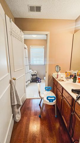 1251 Braddeck DR, Collierville, TN 38017