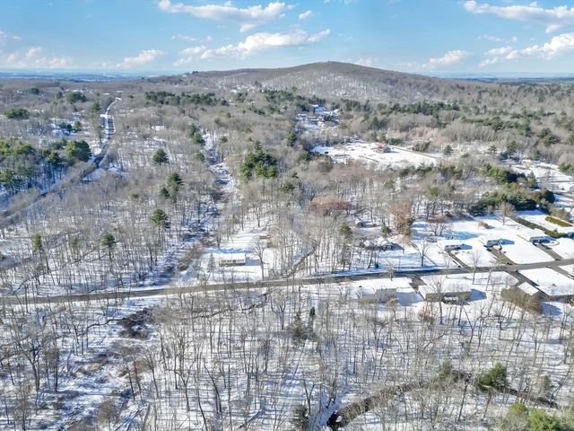 433 Ventura St, Ludlow, MA 01056