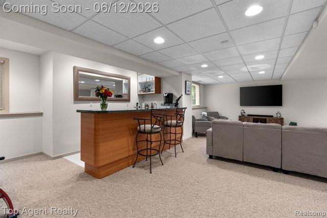 1570 Sugar Maple Way, West Bloomfield, MI 48324