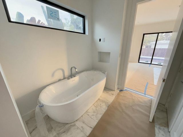 1781 NE 18th Street, Fort Lauderdale, FL 33305