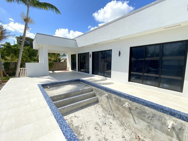 1781 NE 18th Street, Fort Lauderdale, FL 33305