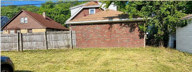 4159 N 39th STREET, Milwaukee, WI 53216