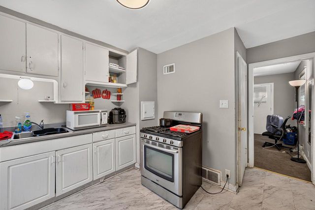 4159 N 39th STREET, Milwaukee, WI 53216