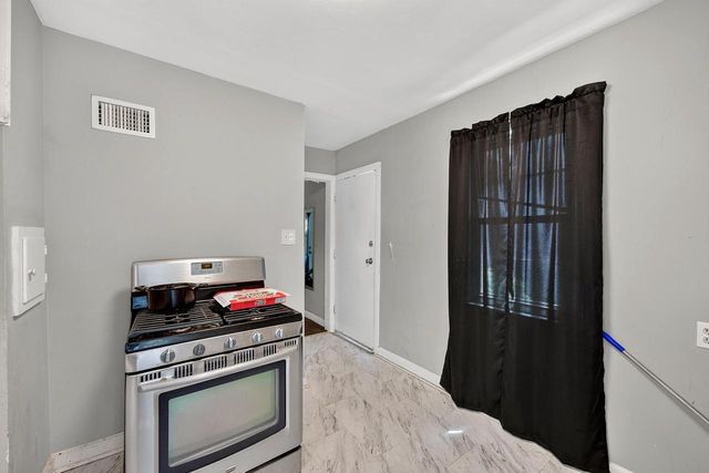 4159 N 39th STREET, Milwaukee, WI 53216