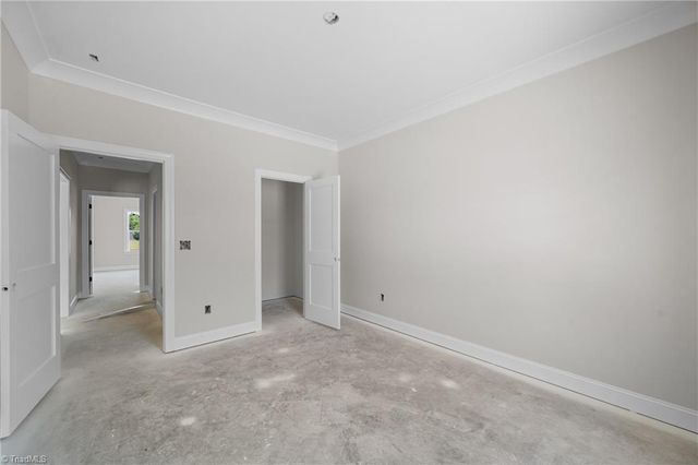 242 Avian Lane, Winston-salem, NC 27127