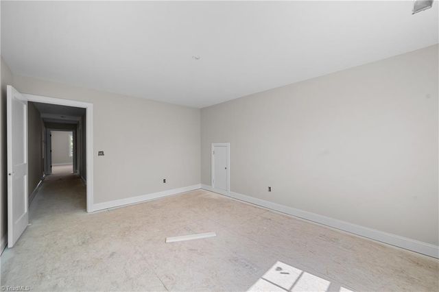 242 Avian Lane, Winston-salem, NC 27127