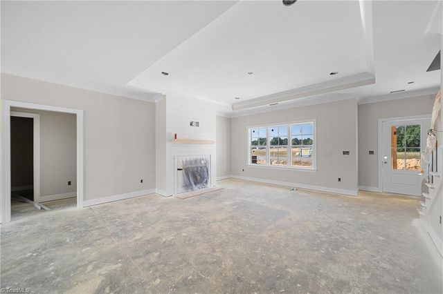 242 Avian Lane, Winston-salem, NC 27127