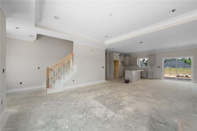 242 Avian Lane, Winston-salem, NC 27127