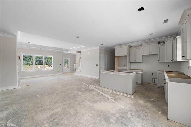 242 Avian Lane, Winston-salem, NC 27127