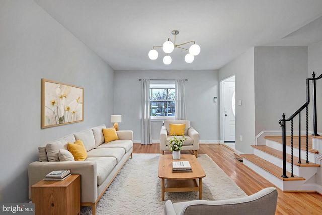 3428 DIX ST NE, Washington, DC 20019