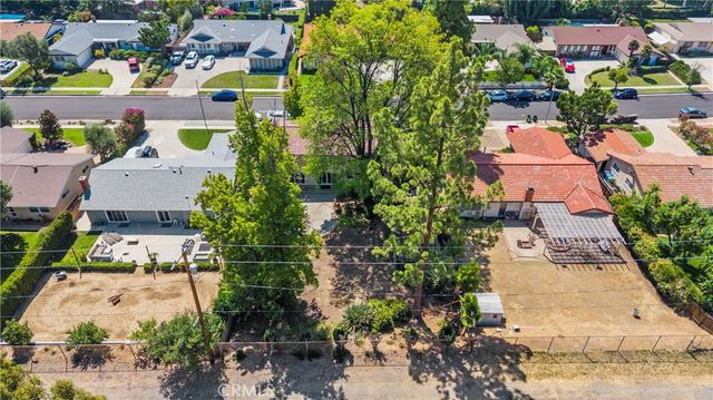 23709 Community Street, West Hills, CA 91304