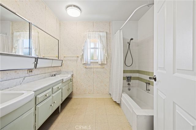 23709 Community Street, West Hills, CA 91304