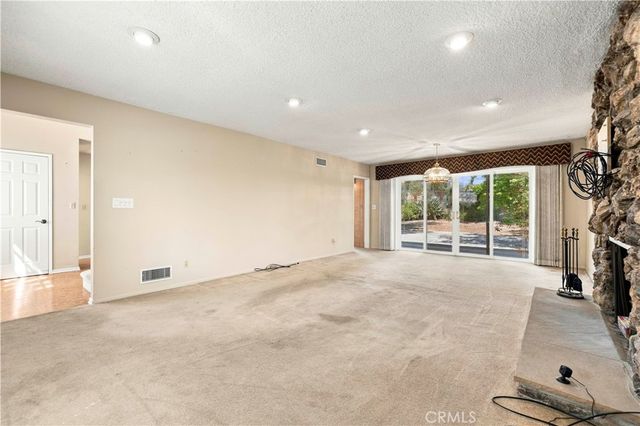 23709 Community Street, West Hills, CA 91304