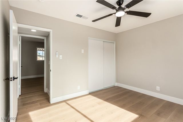 4420 El Cebra Way, Las Vegas, NV 89121