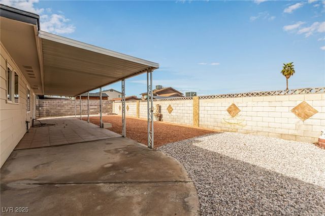 4420 El Cebra Way, Las Vegas, NV 89121