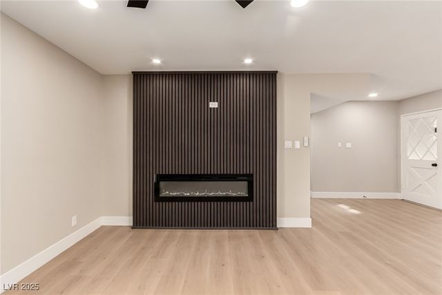 4420 El Cebra Way, Las Vegas, NV 89121