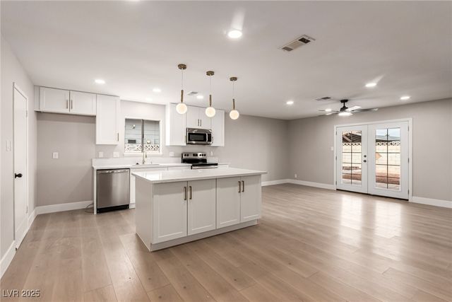 4420 El Cebra Way, Las Vegas, NV 89121