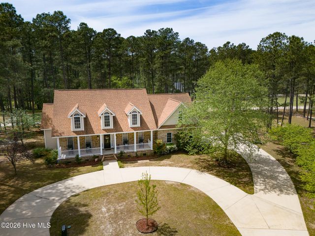 15940 Lovegrass Lane, Wagram, NC 28396