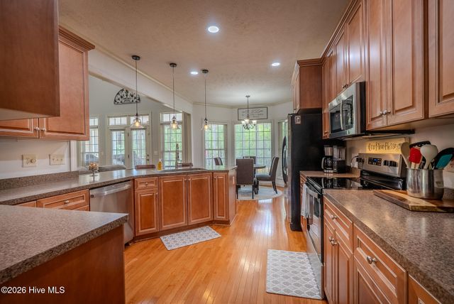 15940 Lovegrass Lane, Wagram, NC 28396