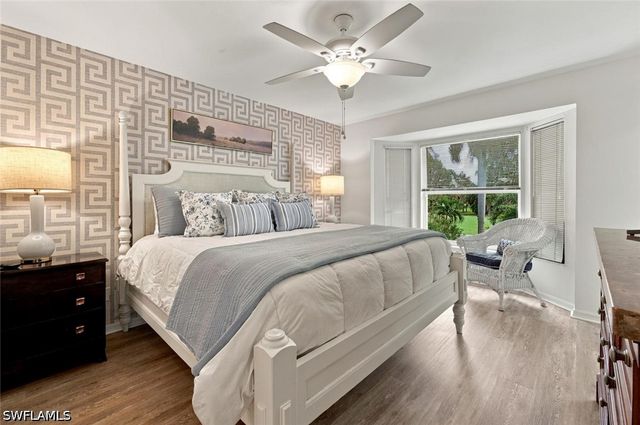 470 Country Hollow CT I204, Naples, FL 34104
