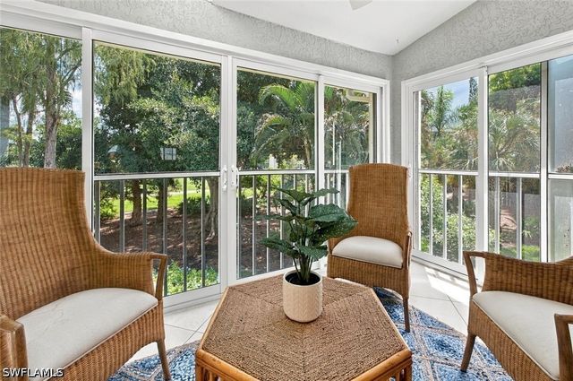 470 Country Hollow CT I204, Naples, FL 34104