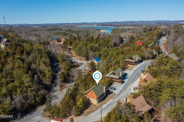 2505 Fleming Way, Sevierville, TN 37876