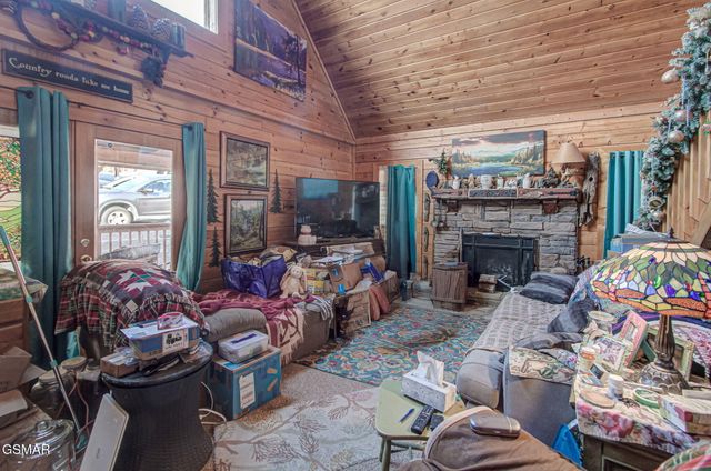 2505 Fleming Way, Sevierville, TN 37876