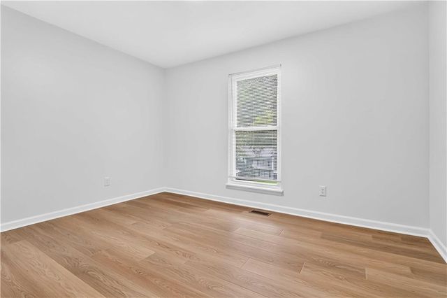 3292 Mixon Way, Stone Mountain, GA 30087