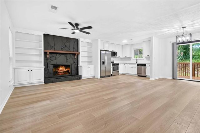 3292 Mixon Way, Stone Mountain, GA 30087