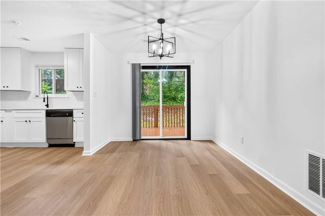 3292 Mixon Way, Stone Mountain, GA 30087