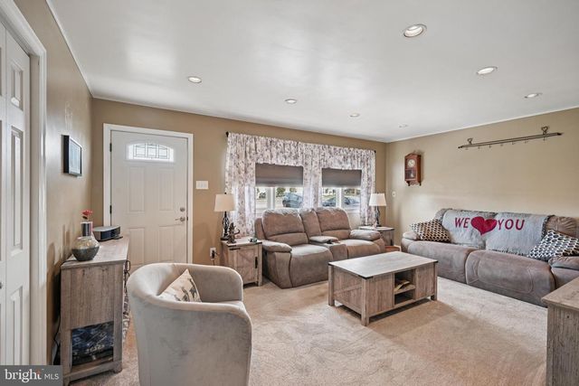 328 PEDRICKTOWN, Swedesboro, NJ 08085