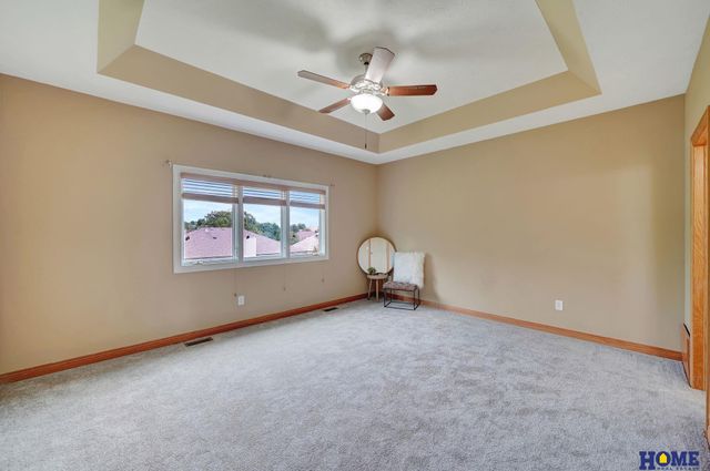 4911 S 76th Street, Lincoln, NE 68516