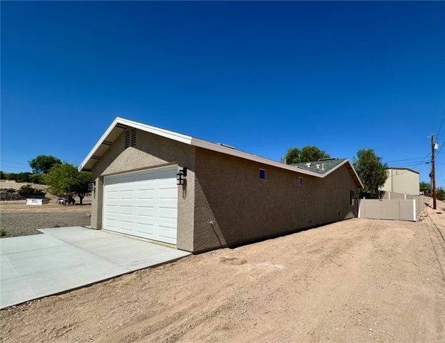 13228 San Luis, Topock, AZ 86436