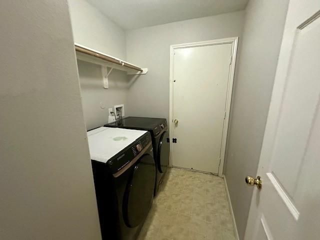 611 Hawthorne Pasture Road, Rosenberg, TX 77471