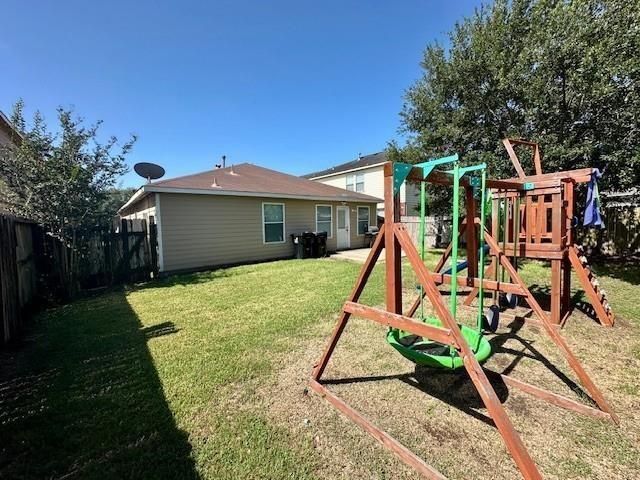 611 Hawthorne Pasture Road, Rosenberg, TX 77471
