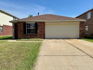 611 Hawthorne Pasture Road, Rosenberg, TX 77471