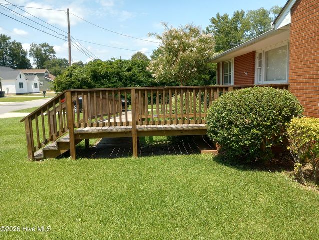 4083 N Pitt Street, Ayden, NC 28513