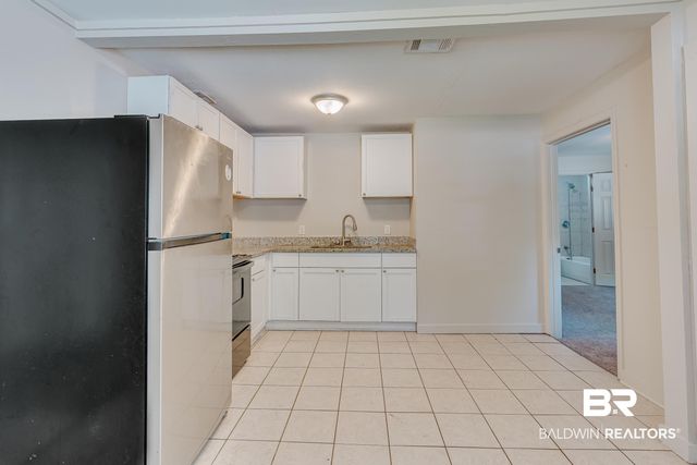 1302 WINDSOR Avenue, Mobile, AL 36605