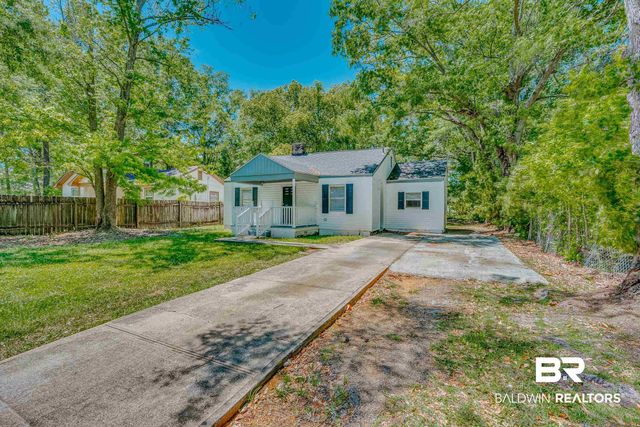 1302 WINDSOR Avenue, Mobile, AL 36605