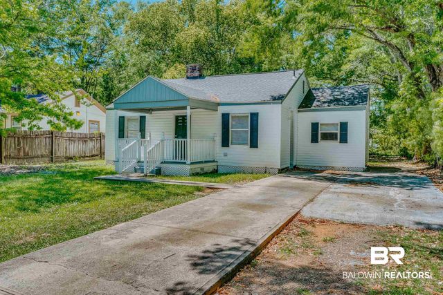 1302 WINDSOR Avenue, Mobile, AL 36605