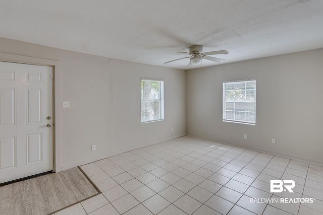 1302 WINDSOR Avenue, Mobile, AL 36605