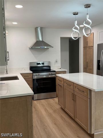 1730 Bald Eagle DR A, Naples, FL 34105
