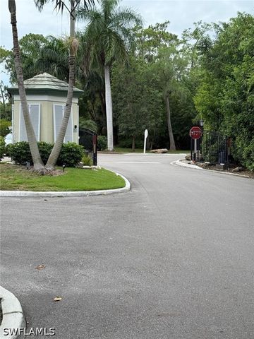 1730 Bald Eagle DR A, Naples, FL 34105