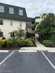 1730 Bald Eagle DR A, Naples, FL 34105